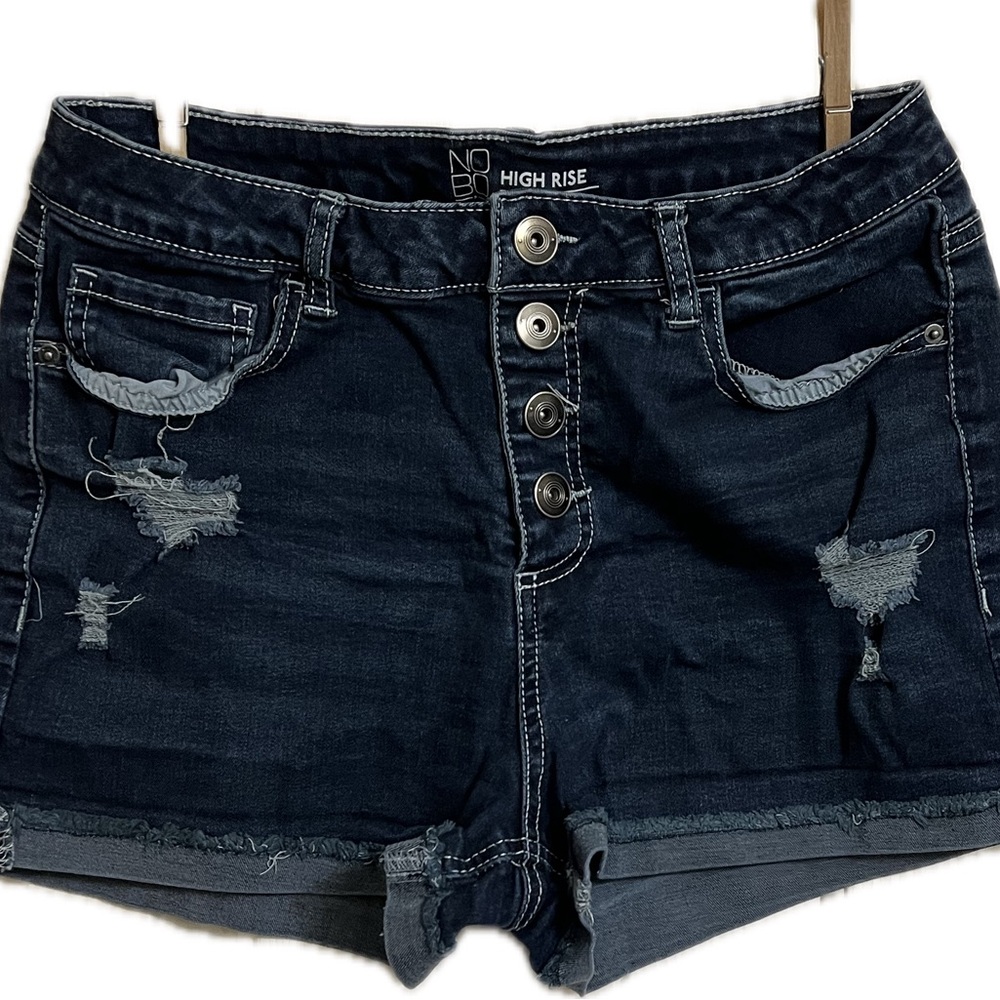 No boundaries high-rise denim shorts size 13